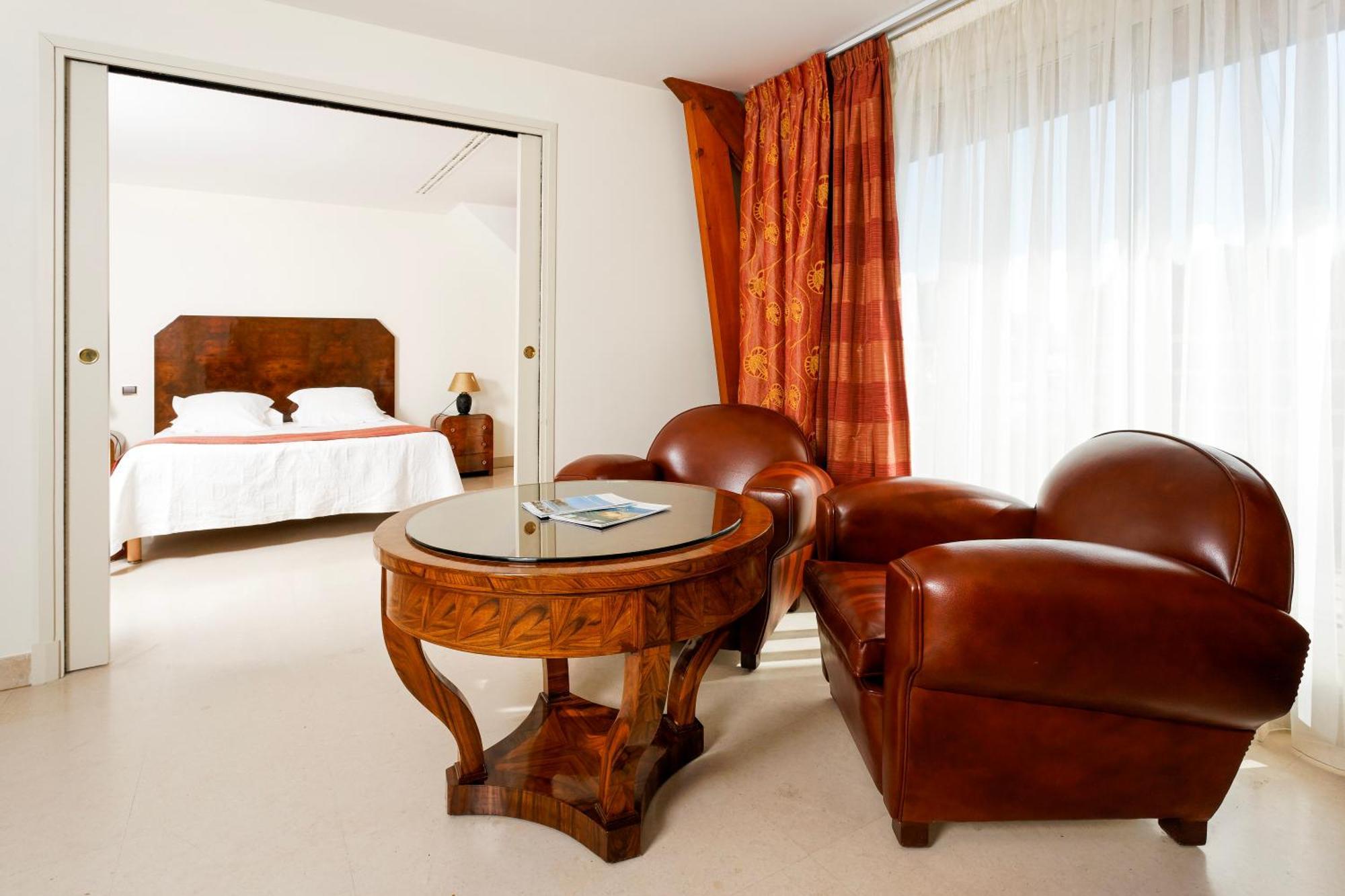 Logis L'Auberge - Maison Glenn Anna Saint Anne-dʼAuray Екстериор снимка