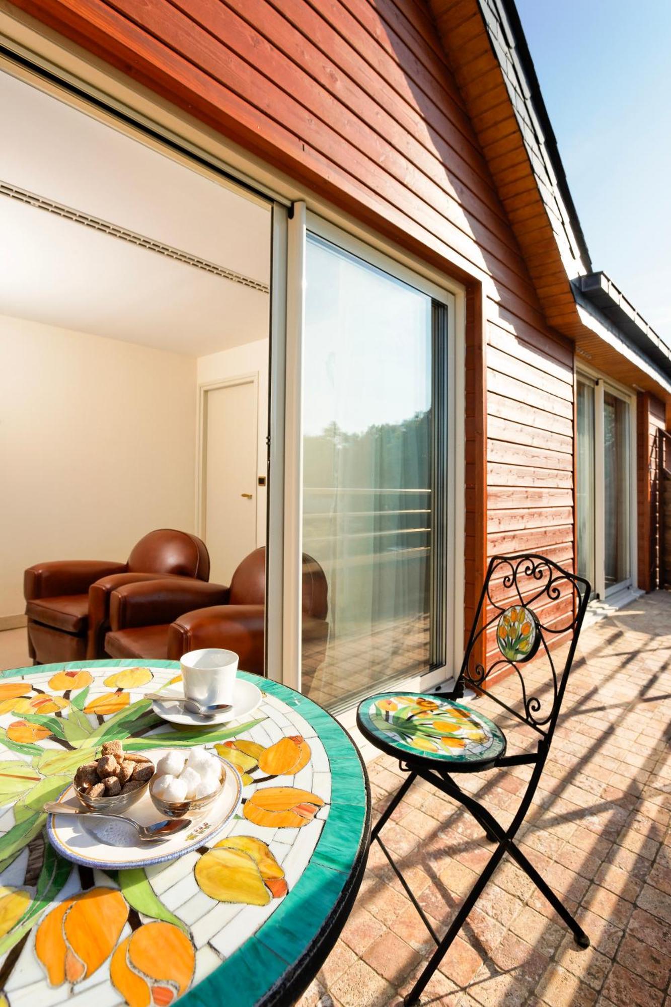 Logis L'Auberge - Maison Glenn Anna Saint Anne-dʼAuray Екстериор снимка